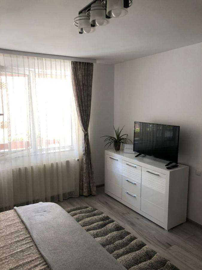 Skepsis Apartament Apartment Алба Юлия Екстериор снимка